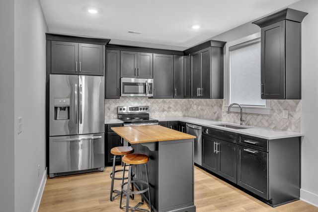 801 Cherokee Ave Apt 10, Nashville, TN 37207