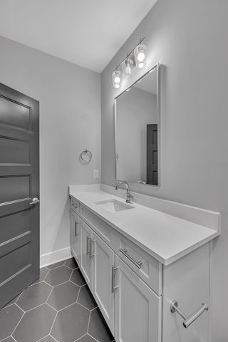 801 Cherokee Ave Apt 10, Nashville, TN 37207