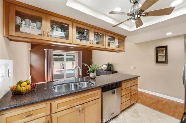 6009 E Calle Cedro, Anaheim Hills, CA 92807