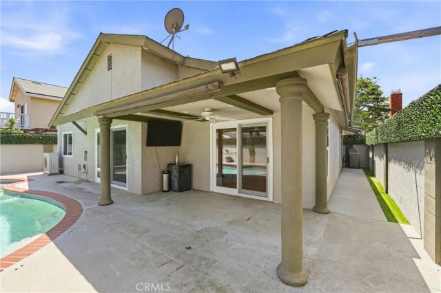 6009 E Calle Cedro, Anaheim Hills, CA 92807