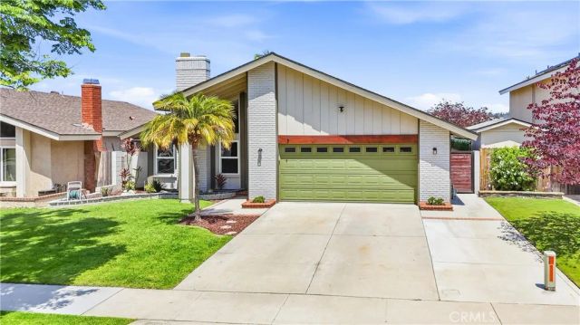 6009 E Calle Cedro, Anaheim Hills, CA 92807
