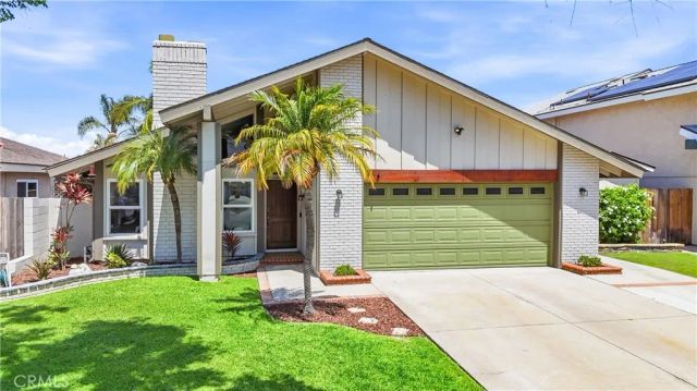 6009 E Calle Cedro, Anaheim Hills, CA 92807