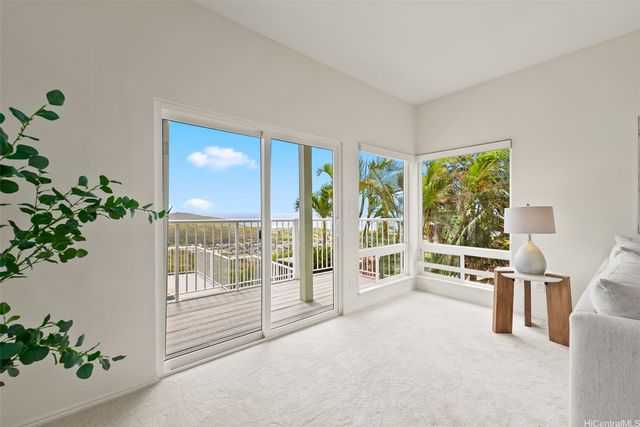 134 Hoahana Place, Honolulu, HI 96825