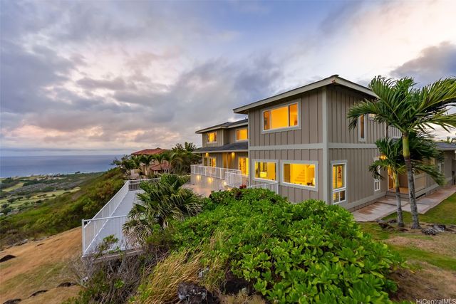134 Hoahana Place, Honolulu, HI 96825