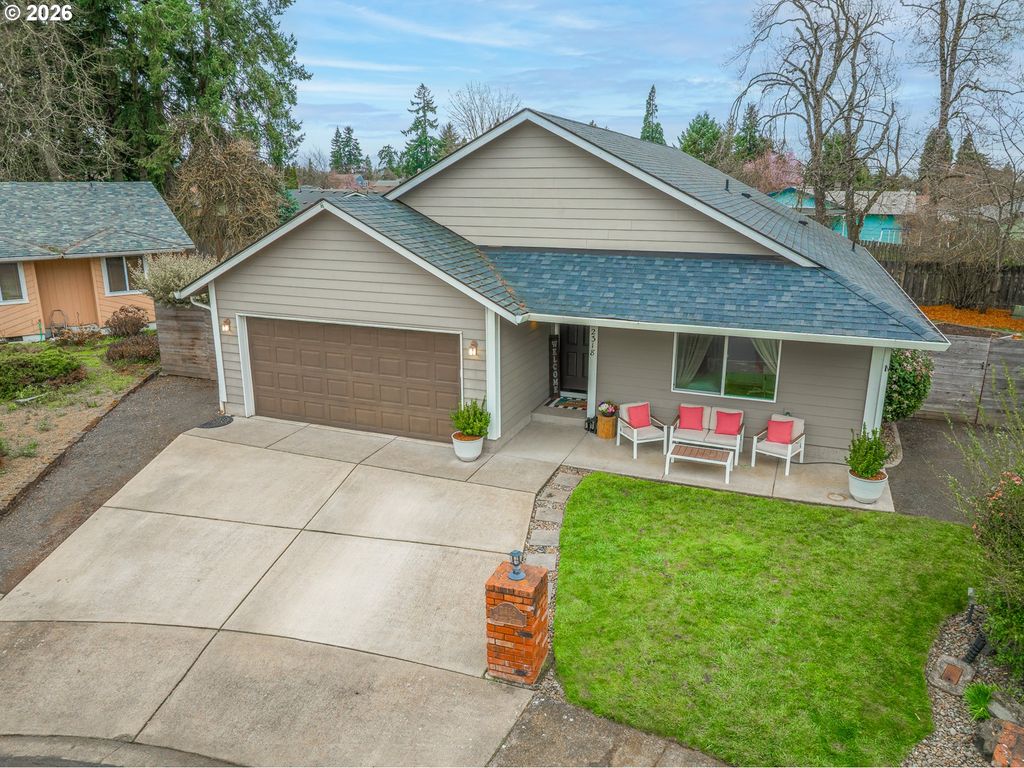2318 8TH St, Springfield, OR 97477