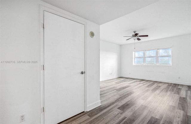 14951 Royal Oaks Lane 1706, North Miami, FL 33181