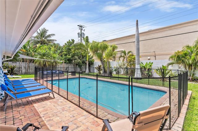 617 NW 30th Court, Wilton Manors, FL 33311