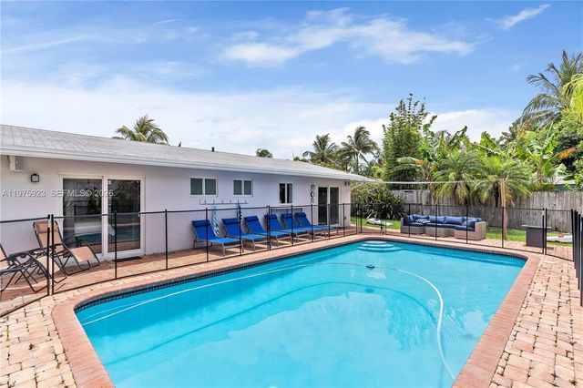 617 NW 30th Court, Wilton Manors, FL 33311