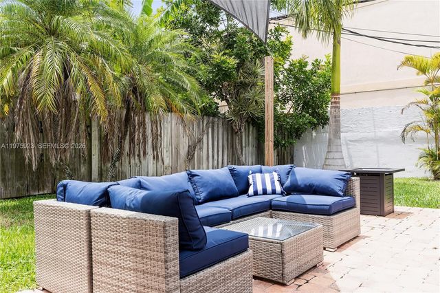 617 NW 30th Court, Wilton Manors, FL 33311