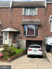 2810 TREMONT STREET, Philadelphia, PA 19136