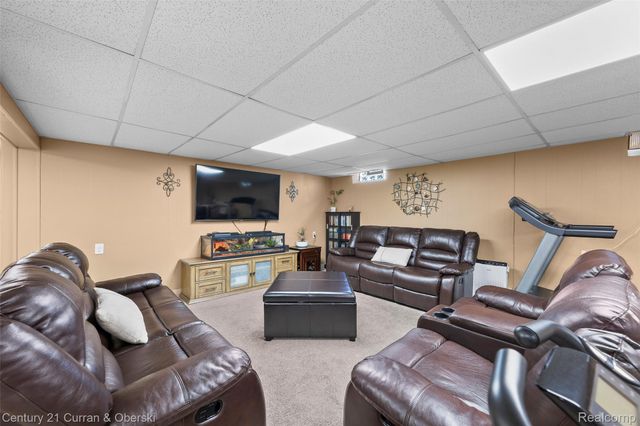 26331 Hass Street, Dearborn, MI 48127