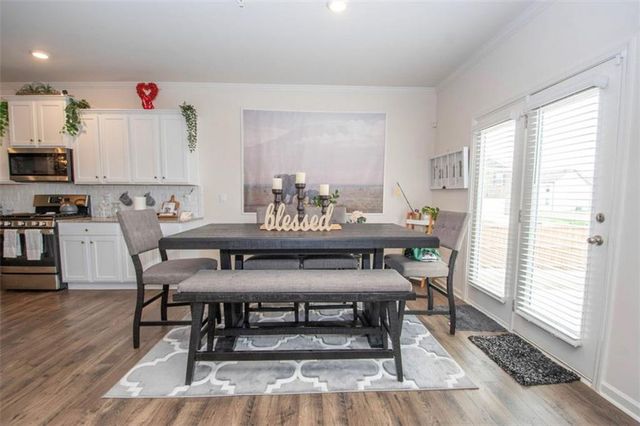 2718 Serena Way, Atlanta, GA 30331