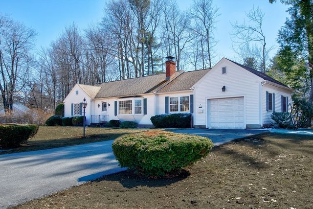 5 Chabot Drive, Fitchburg, MA 01420