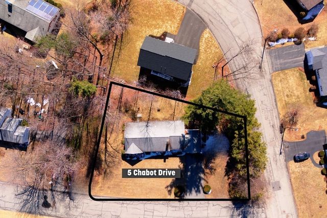 5 Chabot Drive, Fitchburg, MA 01420