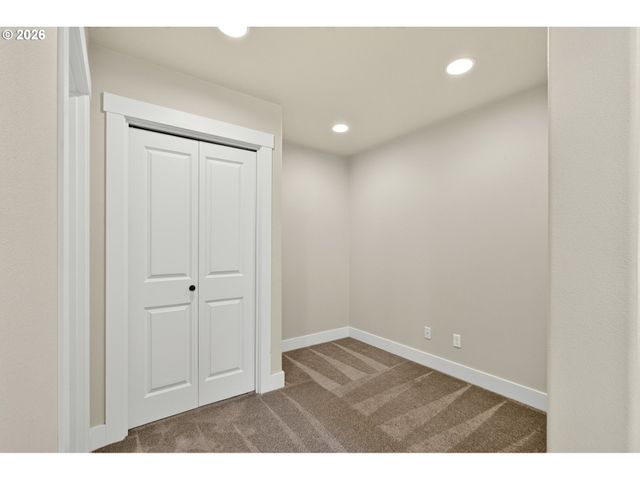 20333 Sw NAVARRE Ln, Beaverton, OR 97007