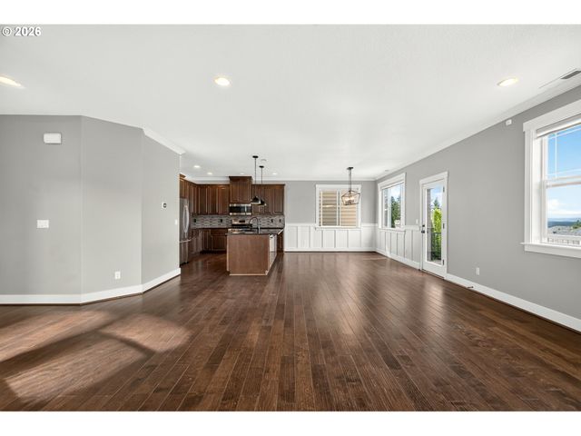 20333 Sw NAVARRE Ln, Beaverton, OR 97007