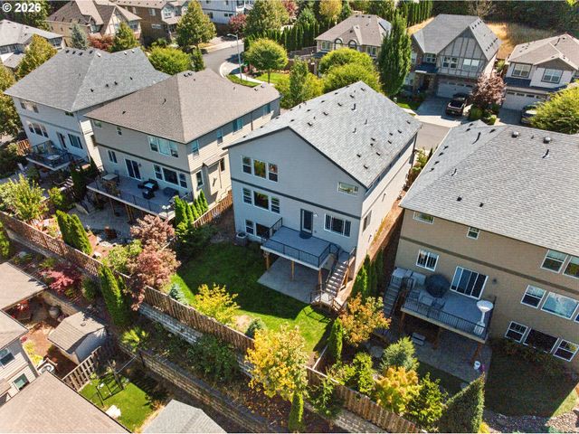 20333 Sw NAVARRE Ln, Beaverton, OR 97007