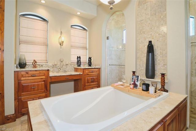 5306 SW 27th PL, Cape Coral, FL 33914