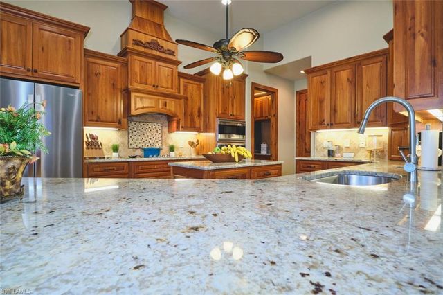 5306 SW 27th PL, Cape Coral, FL 33914