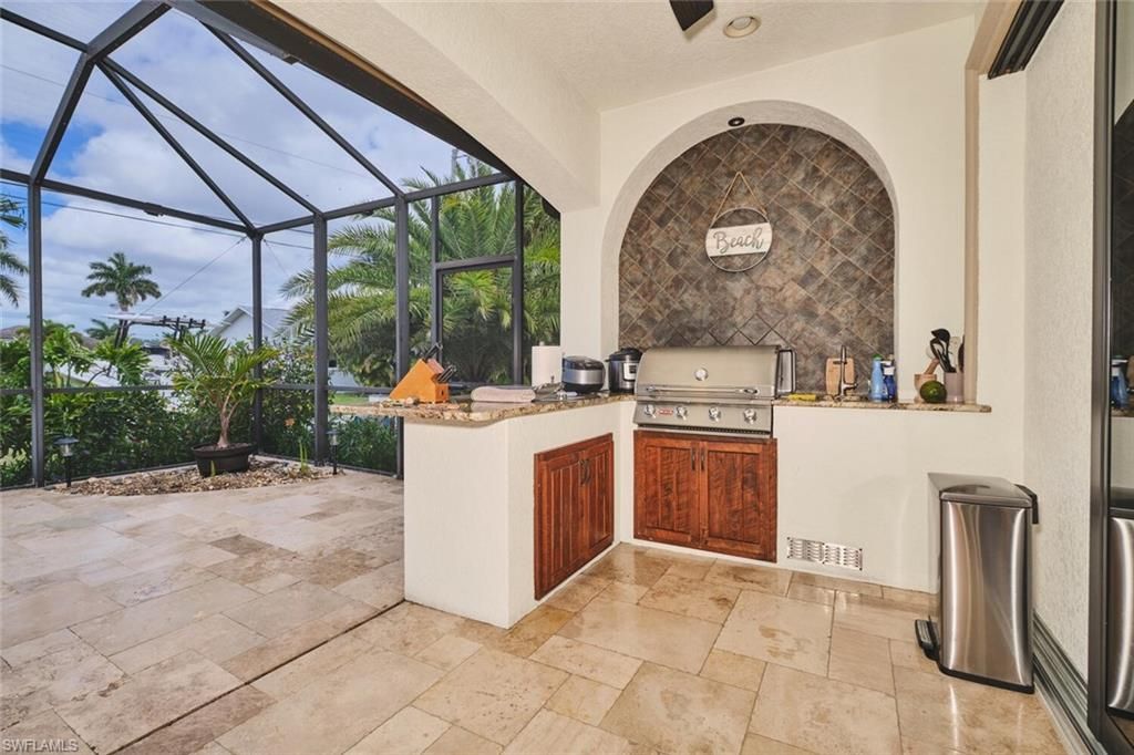 Image 32 of property listing at 5306 SW 27th PL, Cape Coral, FL 33914