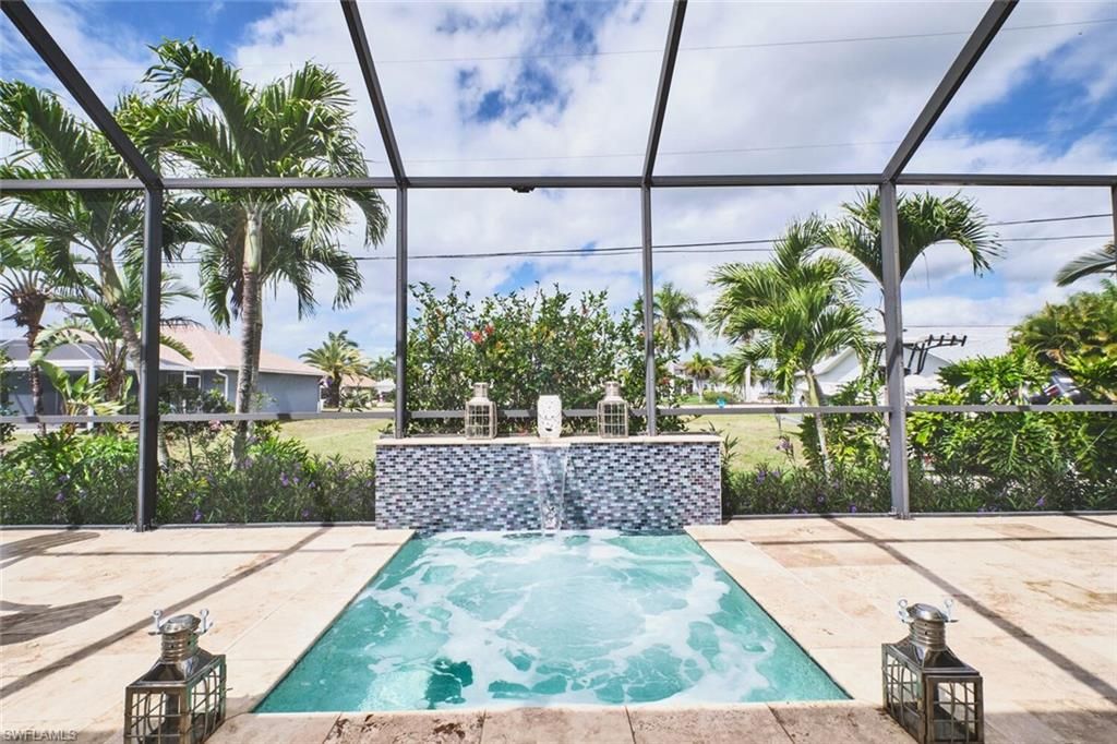 Image 36 of property listing at 5306 SW 27th PL, Cape Coral, FL 33914