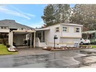 1901 Se MINTER BRIDGE Rd 11, Hillsboro, OR 97123