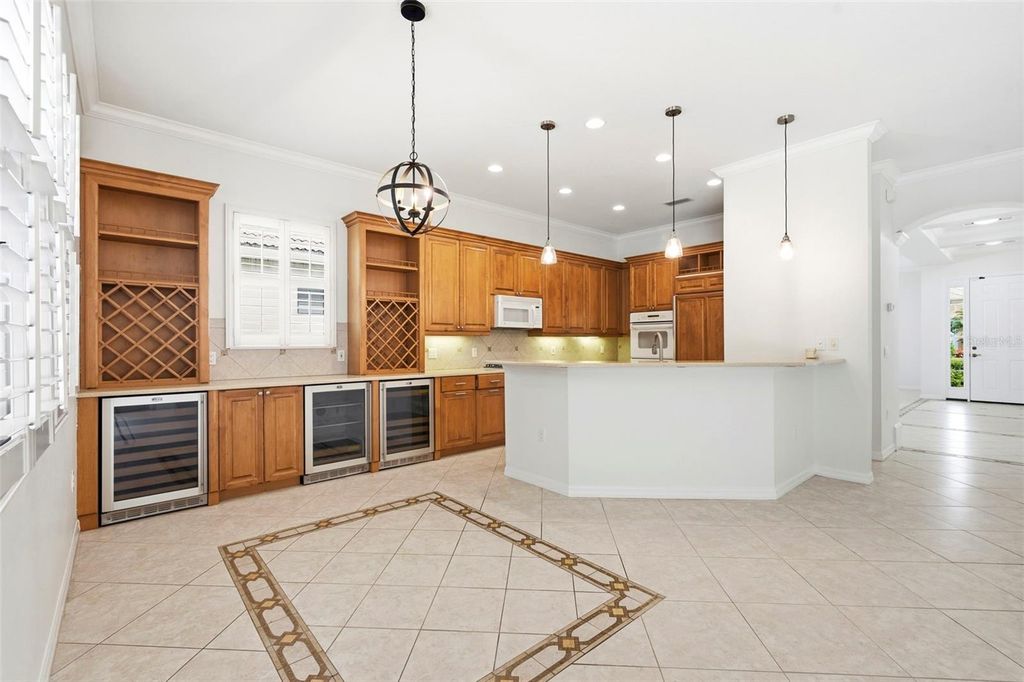 Image 20 of property listing at 13860 SIENA LOOP, Bradenton, FL 34202