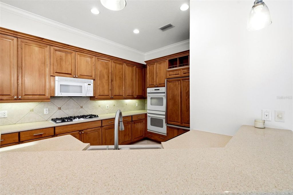Image 25 of property listing at 13860 SIENA LOOP, Bradenton, FL 34202