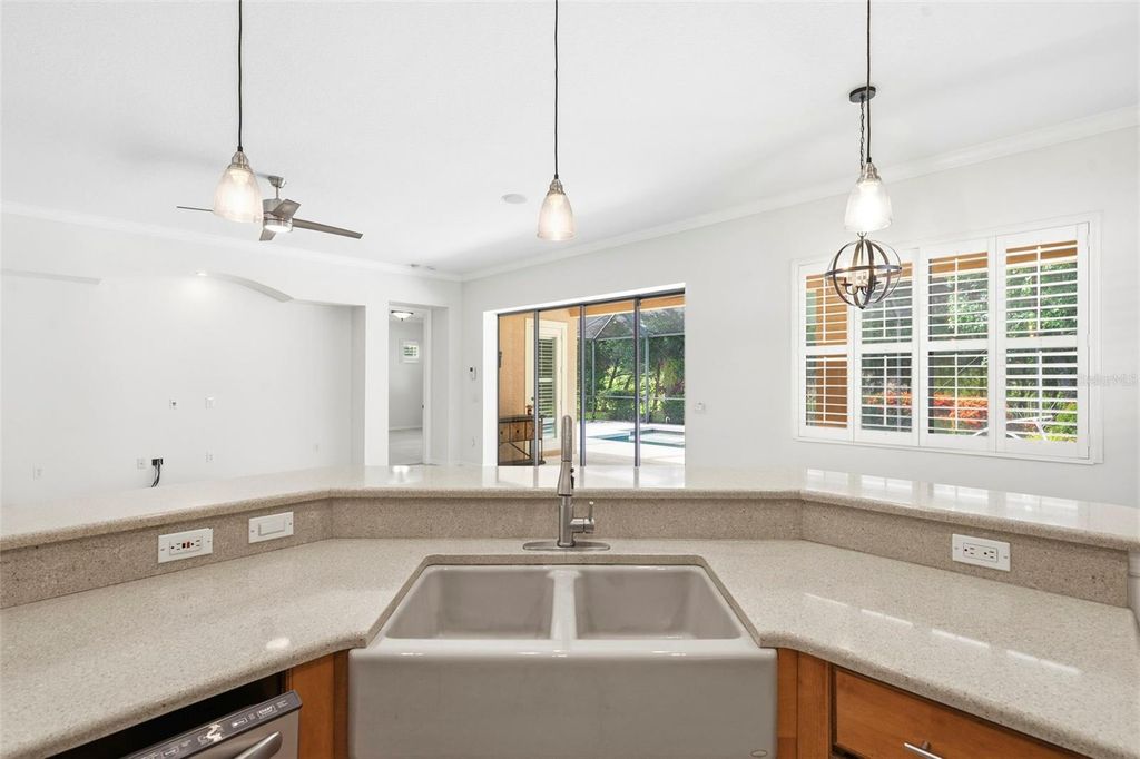 Image 28 of property listing at 13860 SIENA LOOP, Bradenton, FL 34202