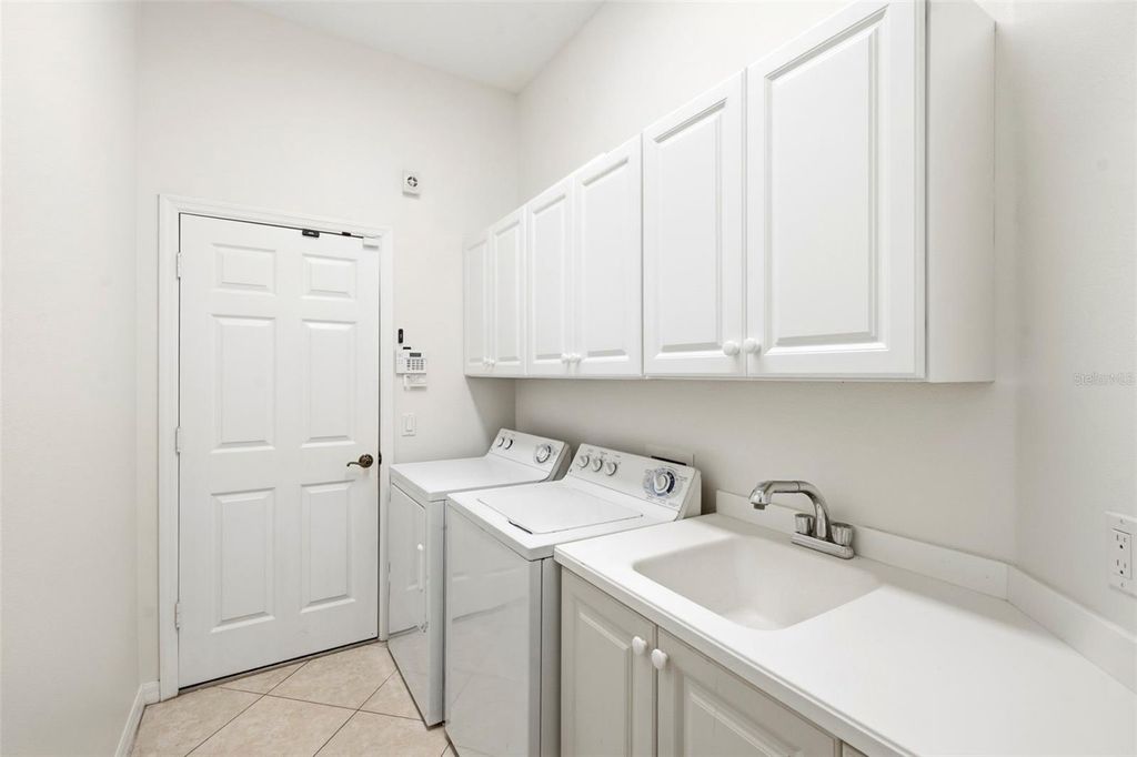 Image 32 of property listing at 13860 SIENA LOOP, Bradenton, FL 34202