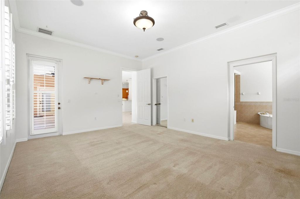 Image 53 of property listing at 13860 SIENA LOOP, Bradenton, FL 34202