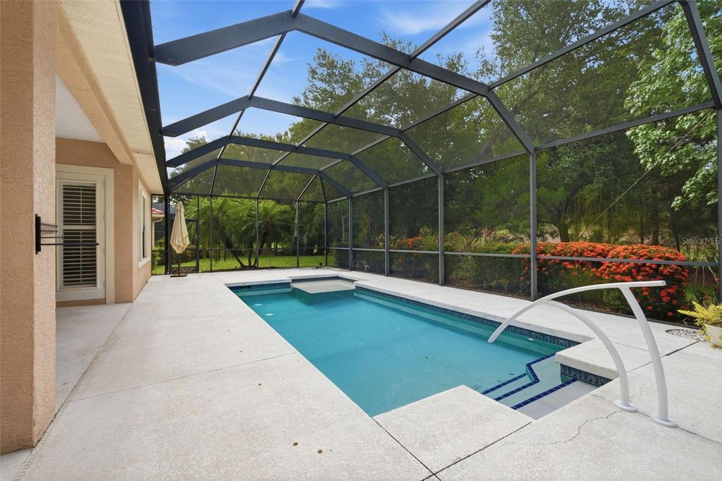 Image 67 of property listing at 13860 SIENA LOOP, Bradenton, FL 34202