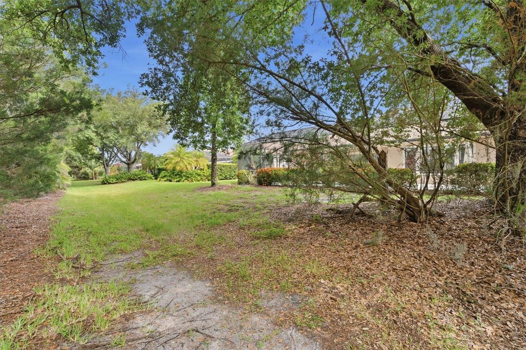 Image 70 of property listing at 13860 SIENA LOOP, Bradenton, FL 34202