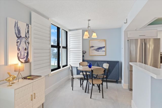 3115 S Ocean Boulevard 302, Highland Beach, FL 33487