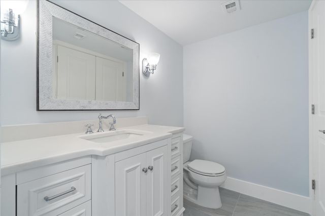 3115 S Ocean Boulevard 302, Highland Beach, FL 33487