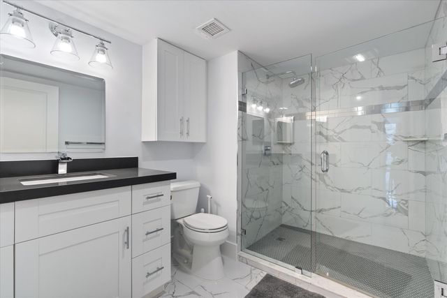 3115 S Ocean Boulevard 302, Highland Beach, FL 33487