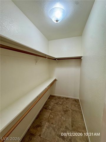 8621 Lyla Rae Circle, Las Vegas, NV 89117