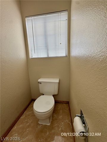 8621 Lyla Rae Circle, Las Vegas, NV 89117