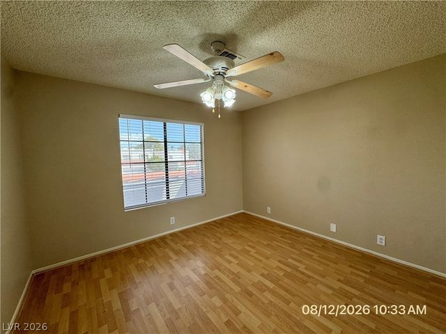 8621 Lyla Rae Circle, Las Vegas, NV 89117