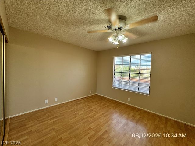 8621 Lyla Rae Circle, Las Vegas, NV 89117