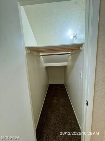 8621 Lyla Rae Circle, Las Vegas, NV 89117