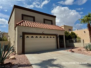 8621 Lyla Rae Circle, Las Vegas, NV 89117