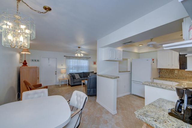 2600 S Kanner Highway, Stuart, FL 34994