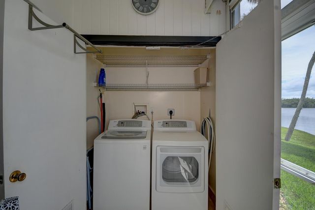 2600 S Kanner Highway, Stuart, FL 34994