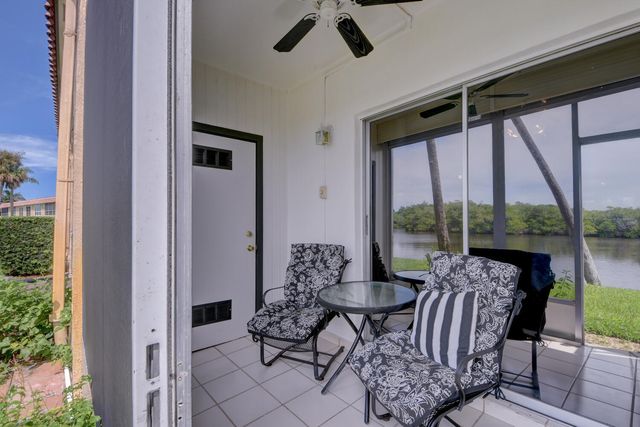 2600 S Kanner Highway, Stuart, FL 34994