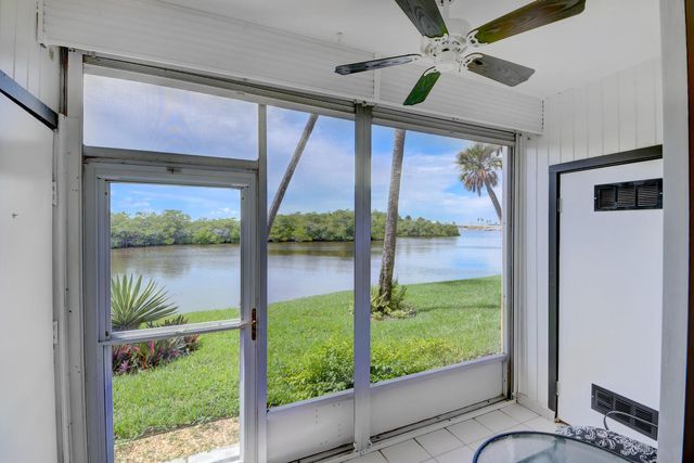 2600 S Kanner Highway, Stuart, FL 34994