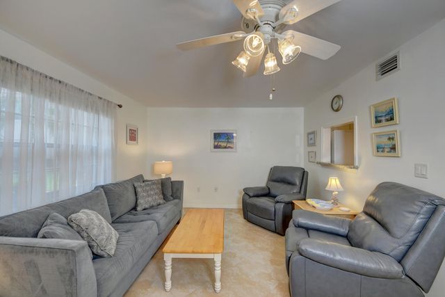 2600 S Kanner Highway, Stuart, FL 34994