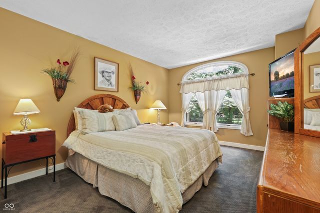 14442 Cherry Tree, Carmel, IN 46033