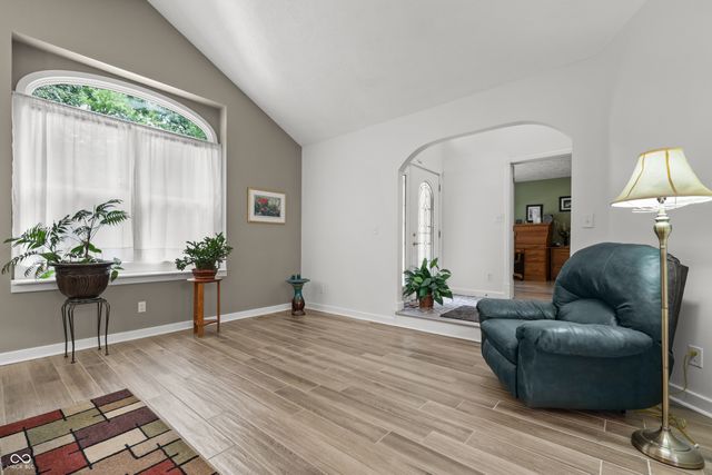 14442 Cherry Tree, Carmel, IN 46033