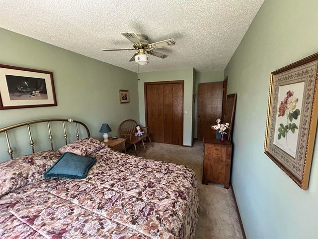 120 King Arthur Drive, Fairfield Bay, AR 72088